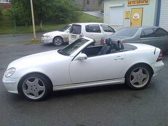 2002 Mercedes-Benz SLK-Class