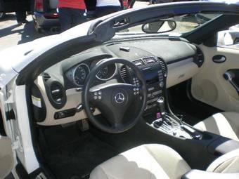 2005 Mercedes-Benz SLK-Class Pictures