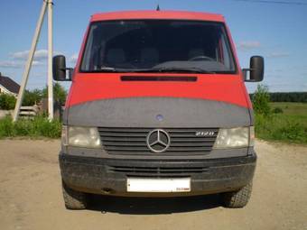 1996 Mercedes-Benz Sprinter Photos