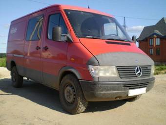 1996 Mercedes-Benz Sprinter Pictures