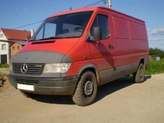 1996 Mercedes-Benz Sprinter Photos
