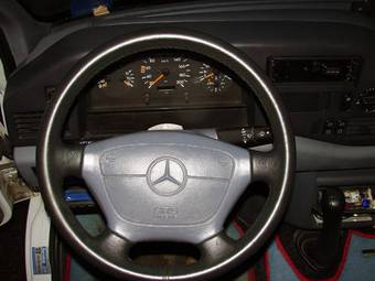 1998 Mercedes-Benz Sprinter Pictures