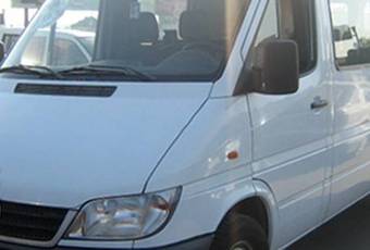 2000 Mercedes-Benz Sprinter Pictures