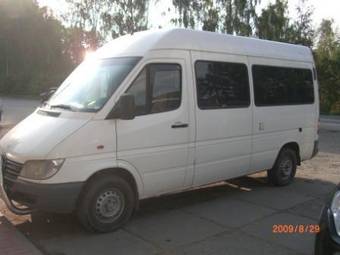 2000 Mercedes-Benz Sprinter Photos