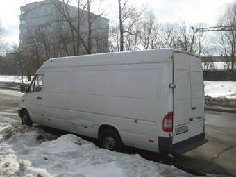 2002 Mercedes-Benz Sprinter Photos