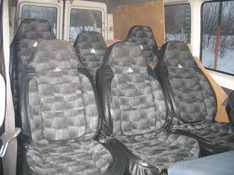 2003 Mercedes-Benz Sprinter Pictures