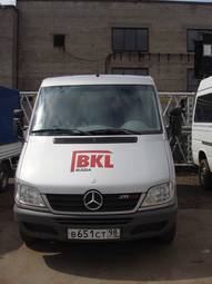 2005 Mercedes-Benz Sprinter Pics