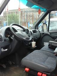 2005 Mercedes-Benz Sprinter Photos