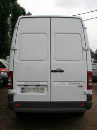 2005 Mercedes-Benz Sprinter Photos