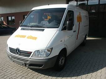 2006 Mercedes-Benz Sprinter Photos