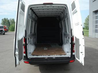 2008 Mercedes-Benz Sprinter Photos