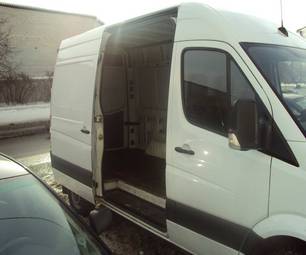 2008 Mercedes-Benz Sprinter Pictures