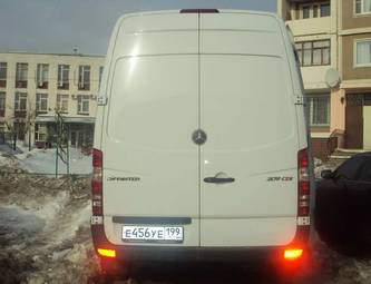 2008 Mercedes-Benz Sprinter Pics