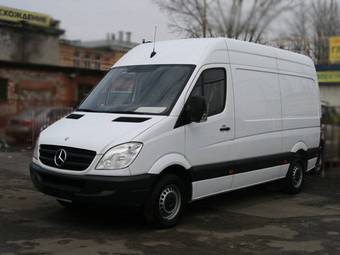 2008 Mercedes-Benz Sprinter Photos