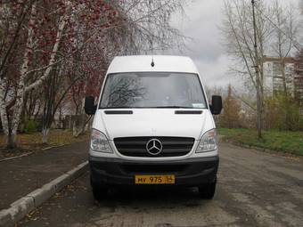 2009 Mercedes-Benz Sprinter Pictures