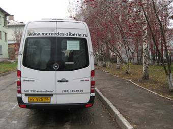 2009 Mercedes-Benz Sprinter Pictures