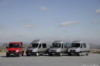 2009 Mercedes-Benz Sprinter Photos