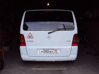 2001 Mercedes-Benz V-Class Photos