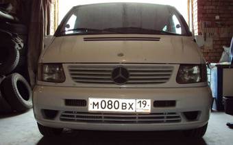 2001 Mercedes-Benz V-Class Photos