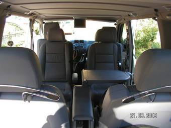 2001 Mercedes-Benz V-Class Pictures