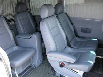 2002 Mercedes-Benz V-Class Pictures