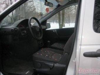 2004 Mercedes-Benz Vaneo Pictures