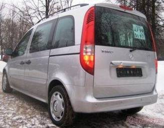 2004 Mercedes-Benz Vaneo Photos