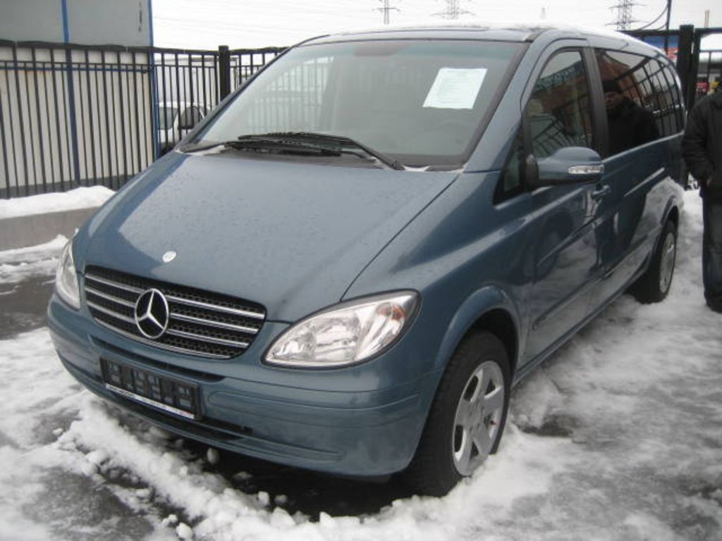 2004 Mercedes-Benz Viano