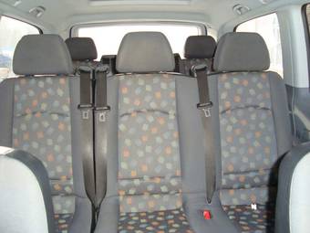 2004 Mercedes-Benz Viano Pictures