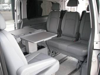 2009 Mercedes-Benz Viano Photos