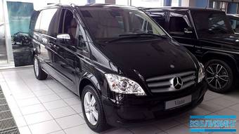 2011 Mercedes-Benz Viano Pictures