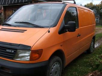 1997 Mercedes-Benz Vito Photos