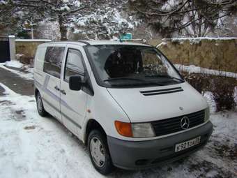 1998 Mercedes-Benz Vito Photos