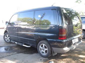 1998 Mercedes-Benz Vito Images