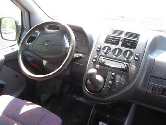 1998 Mercedes-Benz Vito Photos