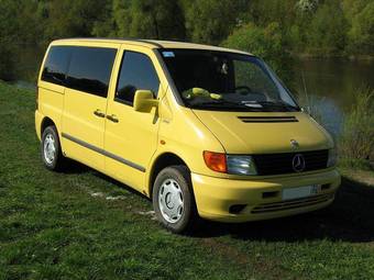 1998 Mercedes-Benz Vito Pictures