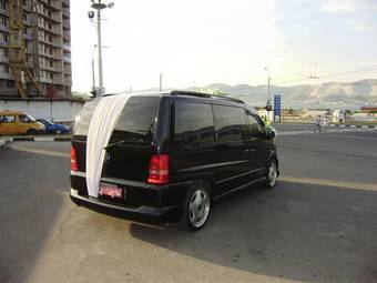 1998 Mercedes-Benz Vito Pictures