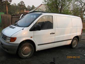 2000 Mercedes-Benz Vito Pics