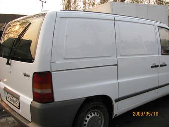 2000 Mercedes-Benz Vito Pictures