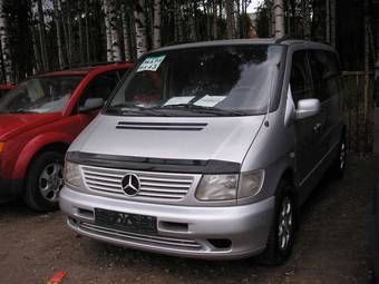 2000 Mercedes-Benz Vito Photos