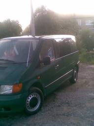 2000 Mercedes-Benz Vito Photos