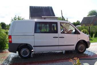 2001 Mercedes-Benz Vito Photos