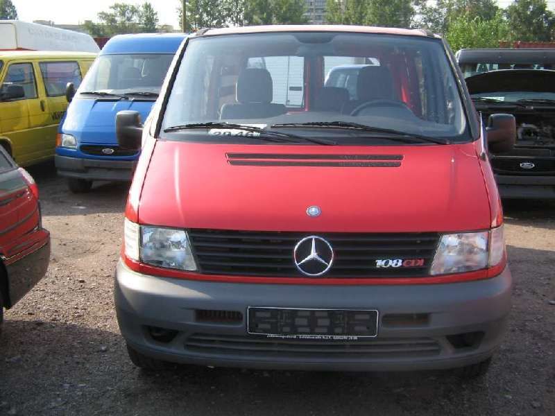 2002 Mercedes-Benz Vito