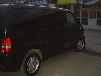 2002 Mercedes-Benz Vito Pics