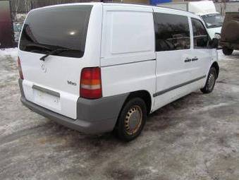 2002 Mercedes-Benz Vito Photos