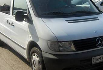 2002 Mercedes-Benz Vito Pictures