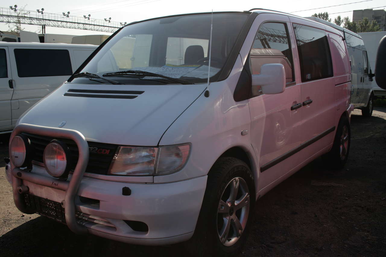 2002 Mercedes-Benz Vito