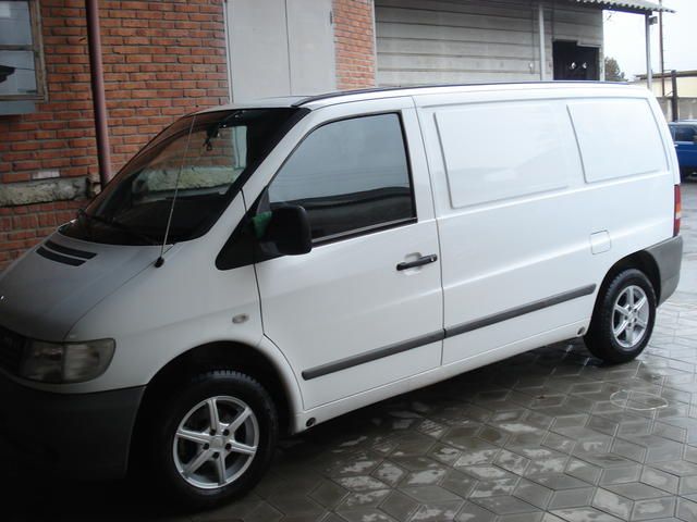 2003 Mercedes-Benz Vito