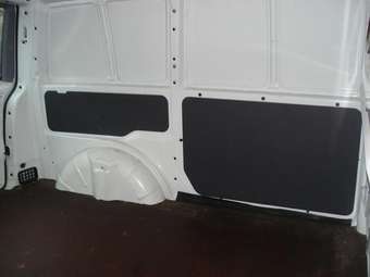 2003 Mercedes-Benz Vito Photos