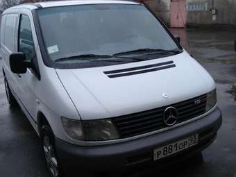 2003 Mercedes-Benz Vito Pictures